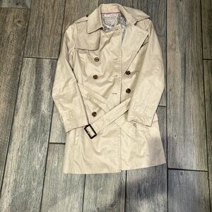 Banana Republic Beige Patterned Lining